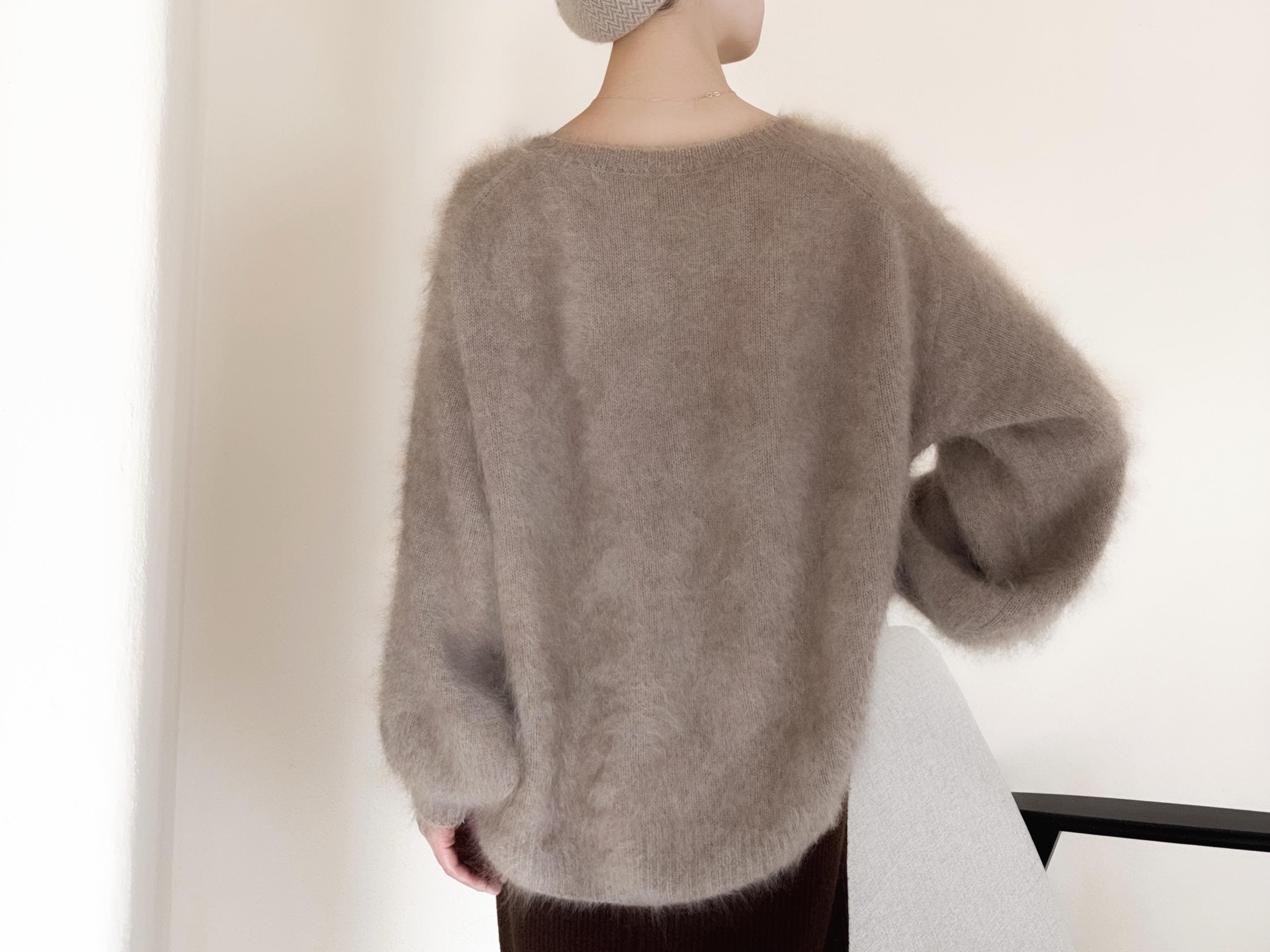 3Ply Bishop Sleeve 100% Brushed Baby Cashmere Loose Fit Crew Neck Sweater in Undyed Taupe Beige