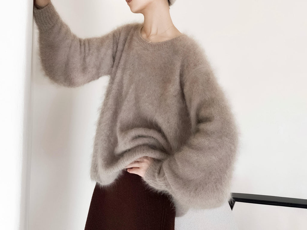 3Ply Bishop Sleeve 100% Brushed Baby Cashmere Loose Fit Crew Neck Sweater in Undyed Taupe Beige