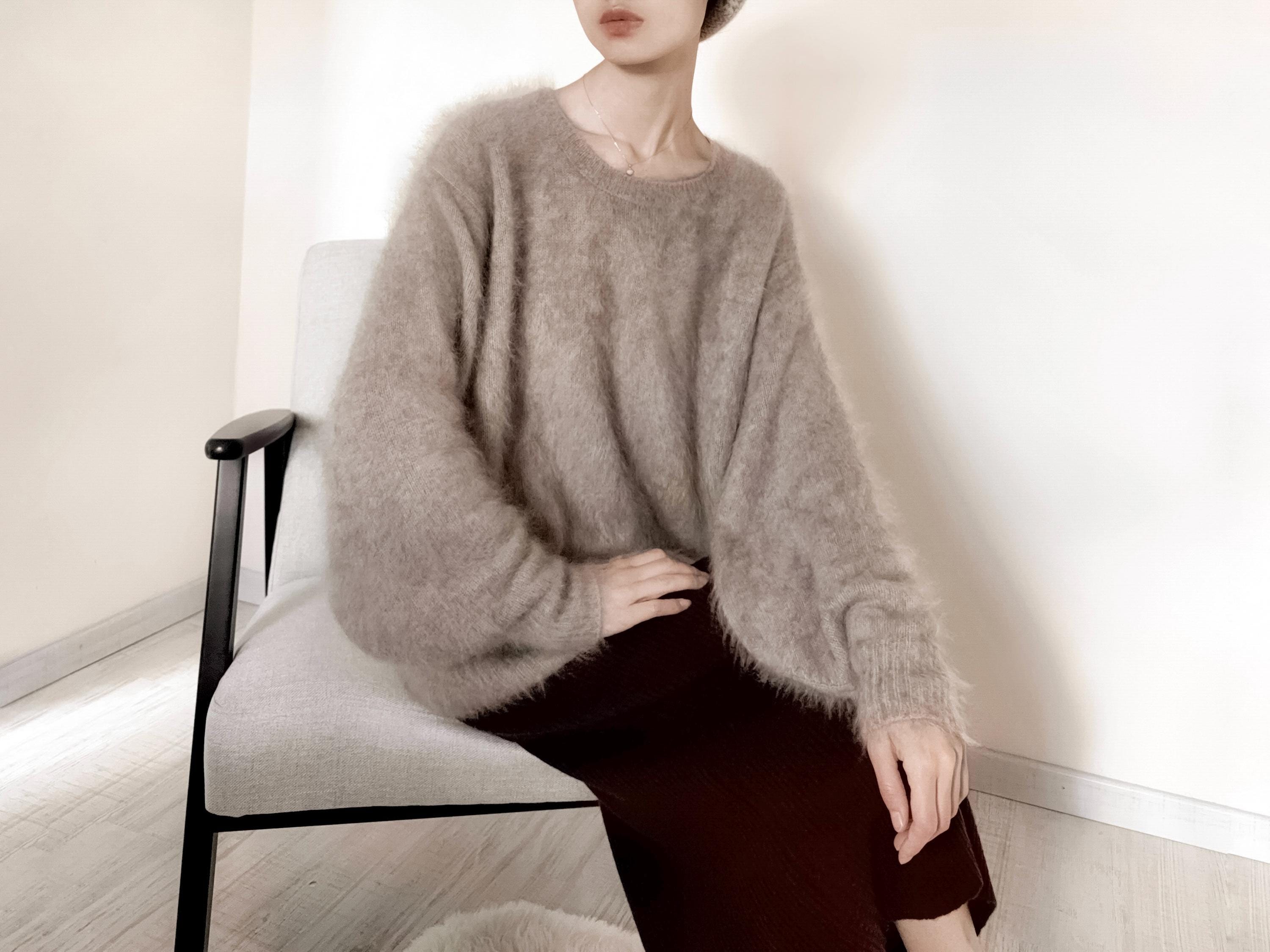 3Ply Bishop Sleeve 100% Brushed Baby Cashmere Loose Fit Crew Neck Sweater in Undyed Taupe Beige