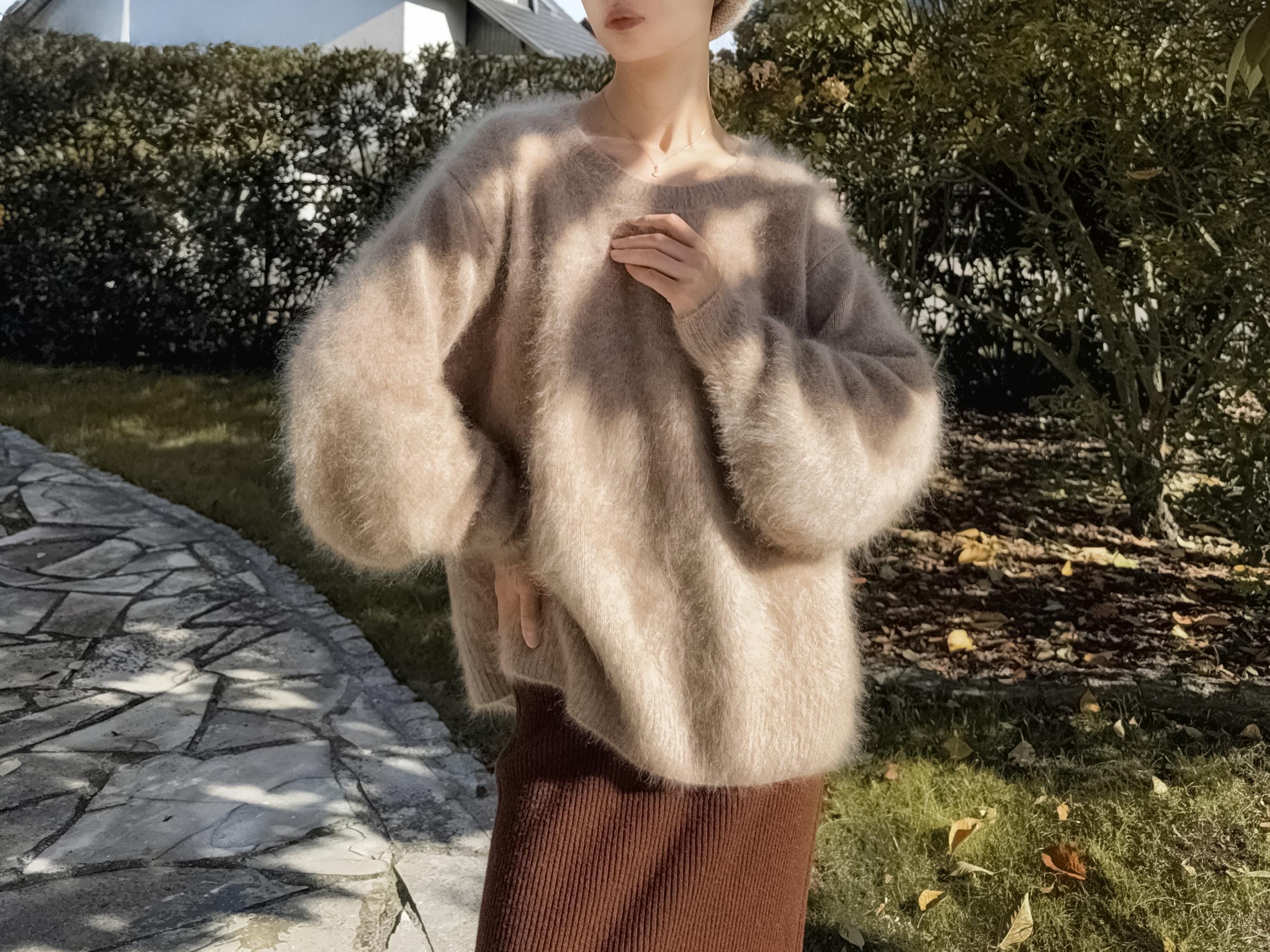 3Ply Bishop Sleeve 100% Brushed Baby Cashmere Loose Fit Crew Neck Sweater in Undyed Taupe Beige